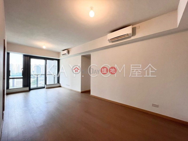 Gorgeous 3 bedroom in Wong Chuk Hang | Rental 11 Heung Yip Road | Southern District, Hong Kong Rental HK$ 43,000/ month