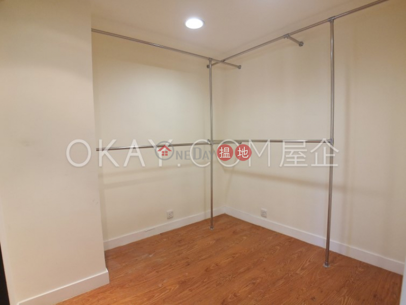 HK$ 85,000/ month, Po Garden Central District Exquisite 3 bedroom with terrace & parking | Rental