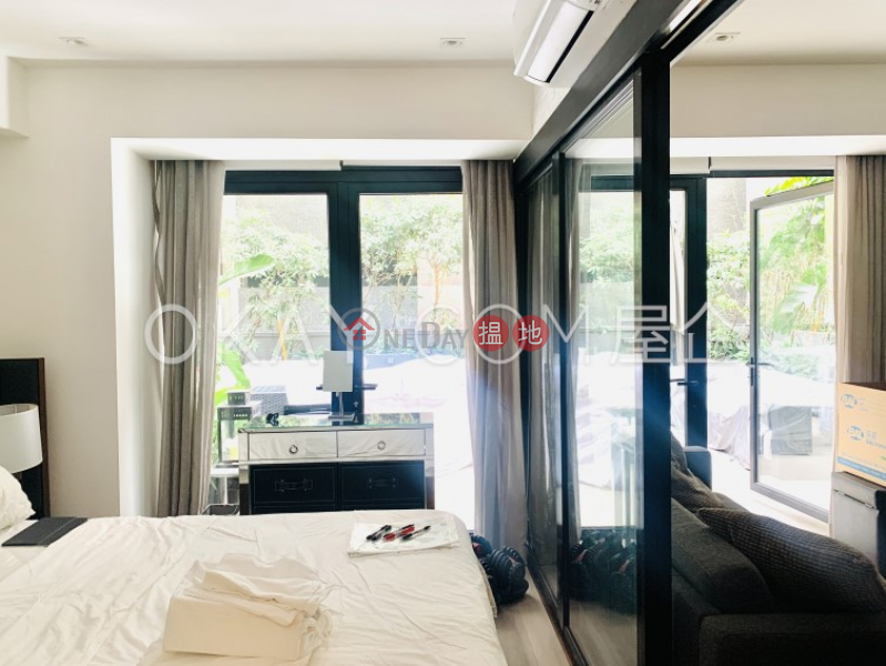 Luxurious 1 bedroom with terrace | Rental | Mandarin Building 文華大廈 Rental Listings