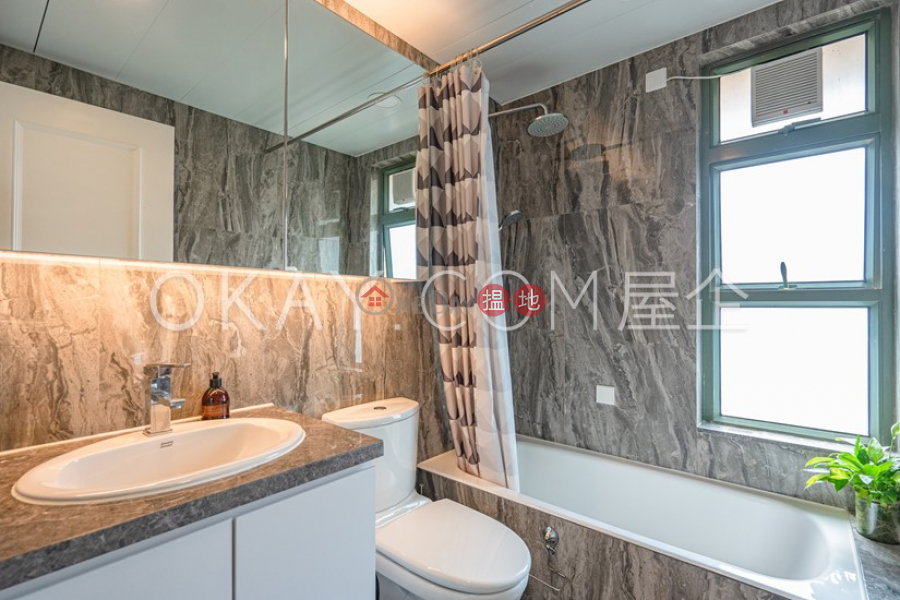 HK$ 57,000/ month, Sky Horizon | Eastern District | Luxurious 3 bedroom on high floor | Rental