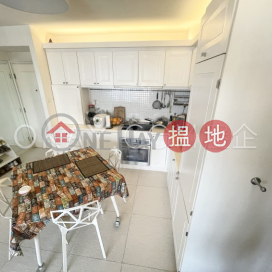 Efficient 2 bedroom on high floor with parking | For Sale