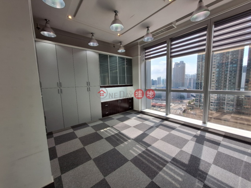 西頓中心-中層|工業大廈-出租樓盤HK$ 108,756/ 月