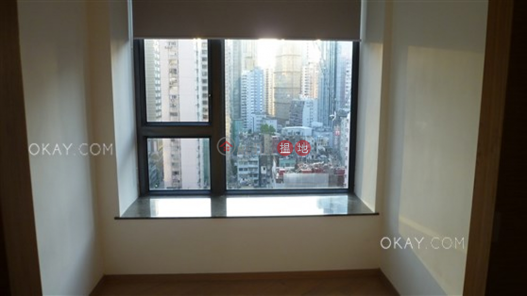 HK$ 21,500/ month The Met. Sublime, Western District | Unique 1 bedroom with balcony | Rental