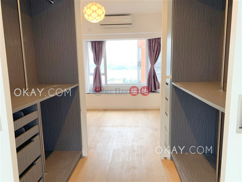 HK$ 30,000/ month, 1 Tai Hang Road | Wan Chai District, Tasteful 2 bedroom on high floor with harbour views | Rental