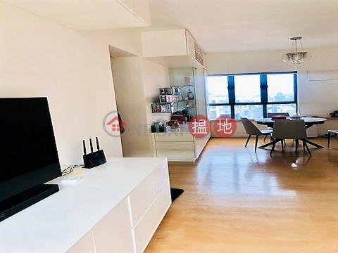 2 Bedroom Flat for Sale in Central Mid Levels | Hillsborough Court 曉峰閣 _0