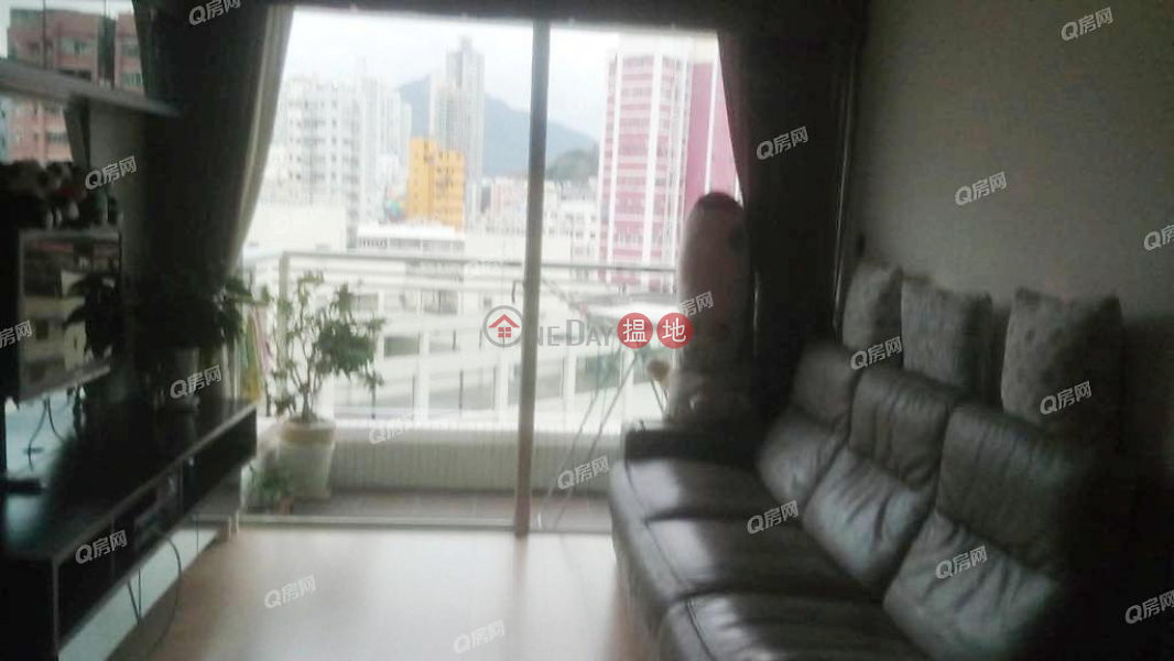 Property Search Hong Kong | OneDay | Residential | Rental Listings | Shining Heights | 2 bedroom Low Floor Flat for Rent