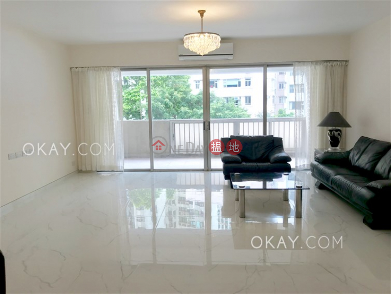 Efficient 3 bedroom with balcony | Rental | Alpine Court 嘉賢大廈 Rental Listings