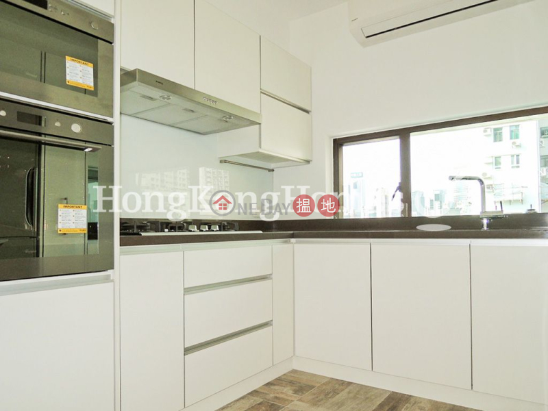 HK$ 48,000/ month, Champion Court Wan Chai District, 3 Bedroom Family Unit for Rent at Champion Court