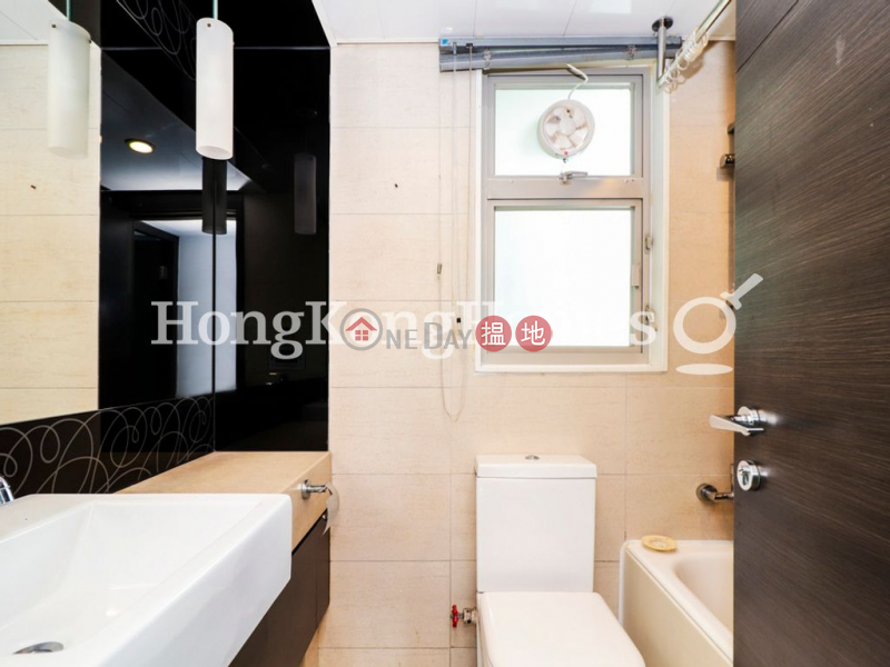 2 Bedroom Unit at Centre Place | For Sale | 1 High Street | Western District, Hong Kong | Sales, HK$ 11M