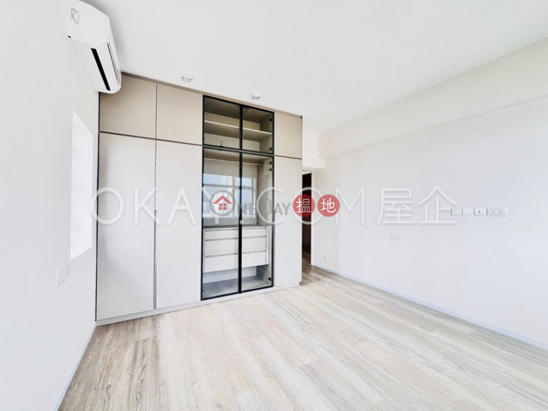 HK$ 85,000/ month Repulse Bay Garden, Southern District Exquisite 3 bedroom with sea views, balcony | Rental