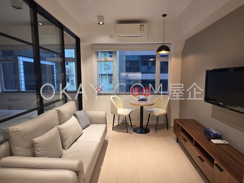 開放式,實用率高中環大廈 出租單位-23-29擺花街 | 中區|香港|出租HK$ 25,000/ 月