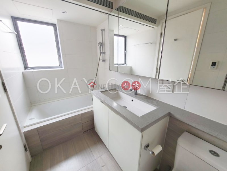 HK$ 48,000/ month, Po Wah Court | Wan Chai District Lovely 3 bedroom with balcony | Rental