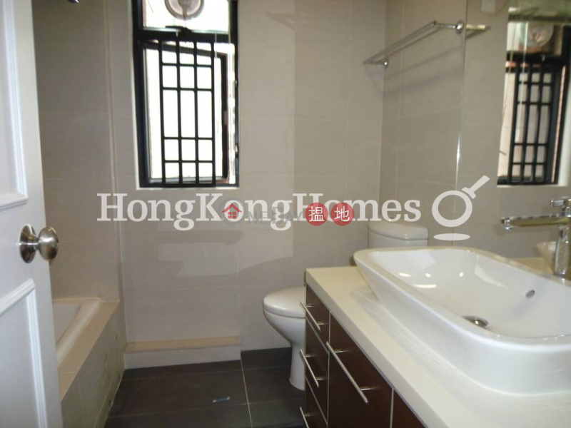 Property Search Hong Kong | OneDay | Residential, Sales Listings | 3 Bedroom Family Unit at Dynasty Court | For Sale