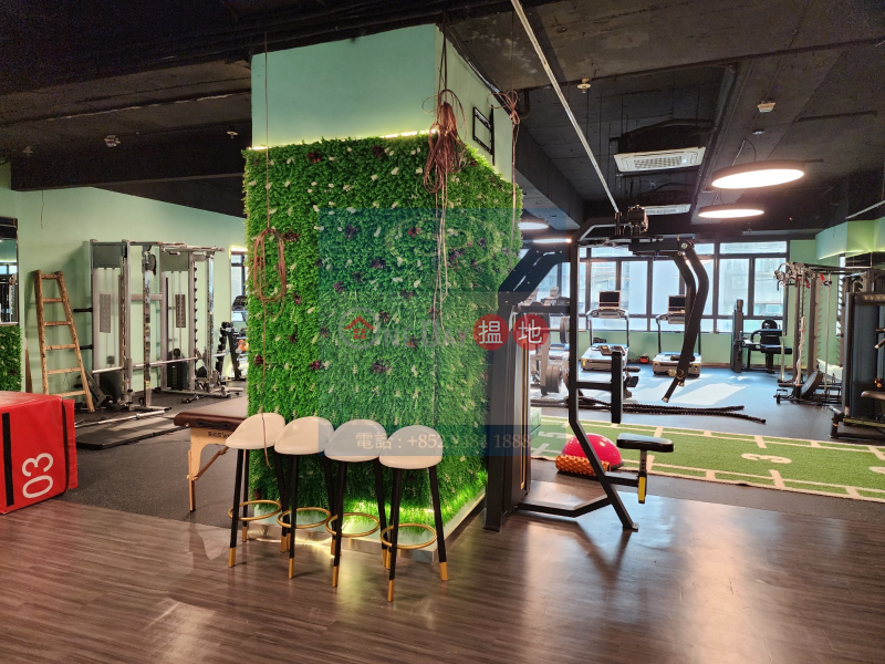 Kwun Tong Po Shau Centre: gym room decoration, whole floor unit, 115 How Ming Street | Kwun Tong District, Hong Kong | Rental HK$ 111,757/ month