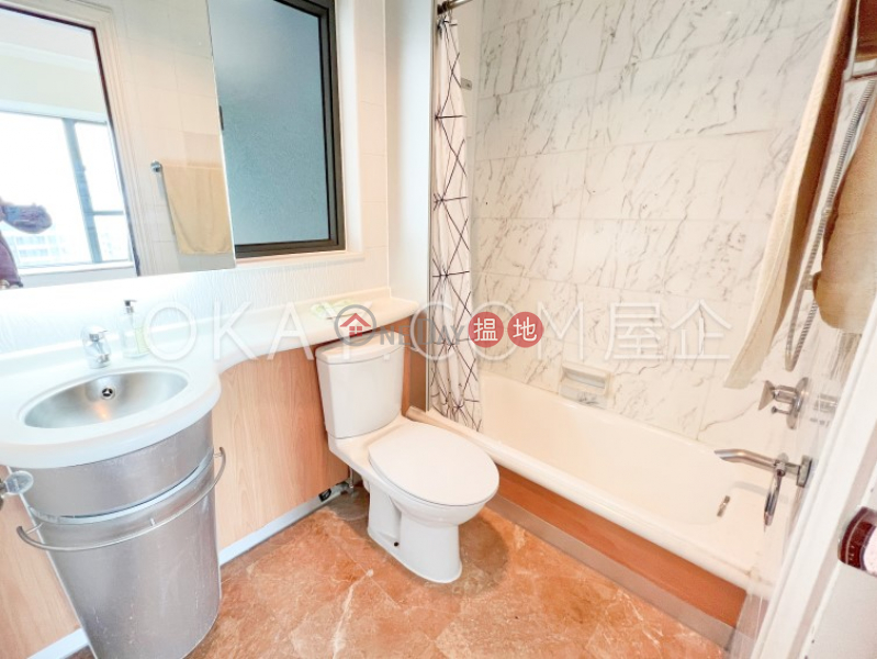 Charming 2 bedroom on high floor with harbour views | Rental | Palatial Crest 輝煌豪園 Rental Listings
