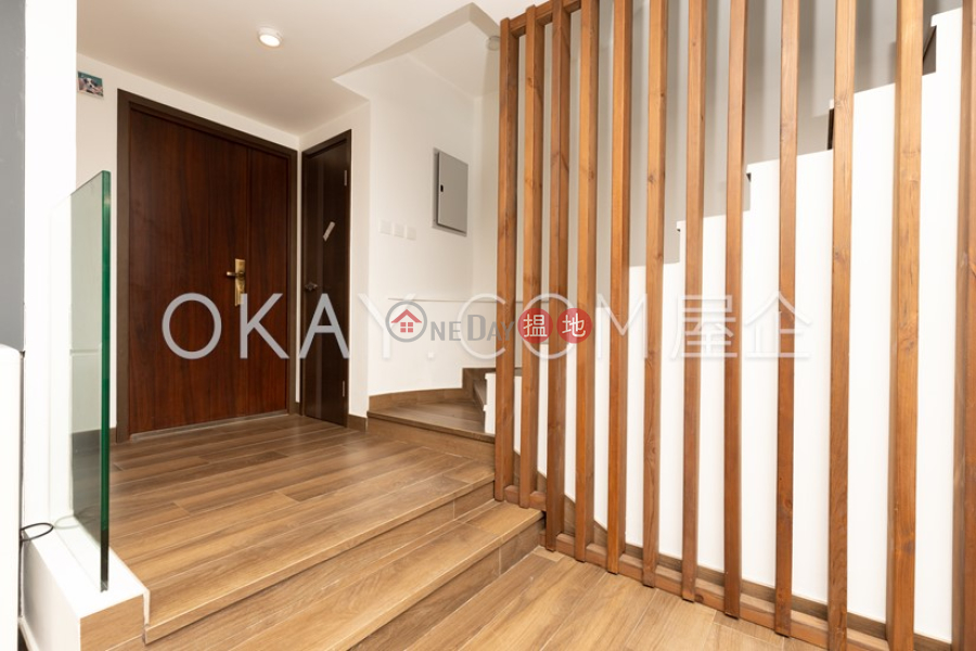 HK$ 23M Greenwood Villa Sai Kung Luxurious house with sea views, rooftop & terrace | For Sale