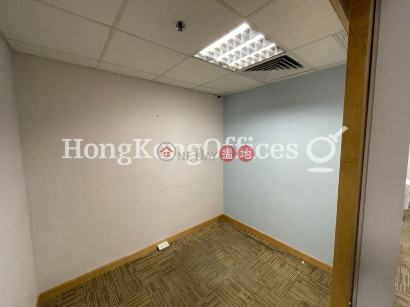 HK$ 65,184/ month | Shun Ho Tower Central District | Office Unit for Rent at Shun Ho Tower