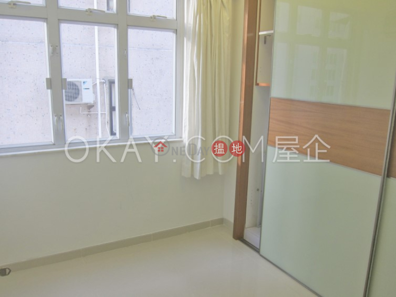 HK$ 918萬|山村大廈-灣仔區|2房1廁,實用率高,極高層,可養寵物山村大廈出售單位