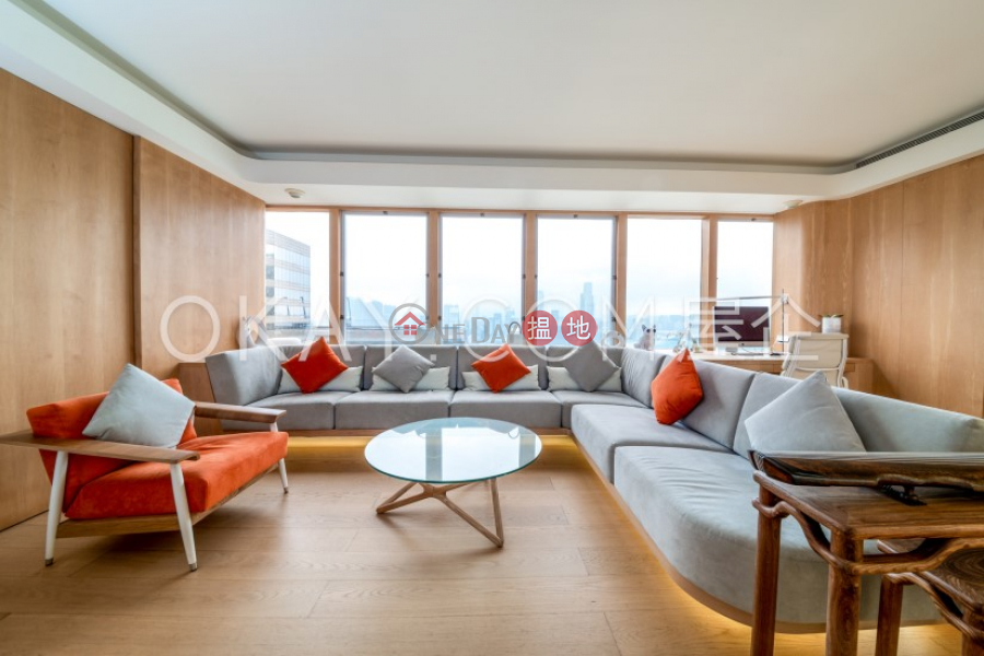 Rare 2 bedroom on high floor with harbour views | For Sale | Convention Plaza Apartments 會展中心會景閣 Sales Listings