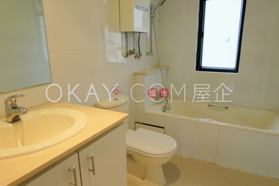 Lovely 3 bedroom with balcony & parking | Rental 10 MacDonnell Road | Central District Hong Kong, Rental HK$ 65,000/ month