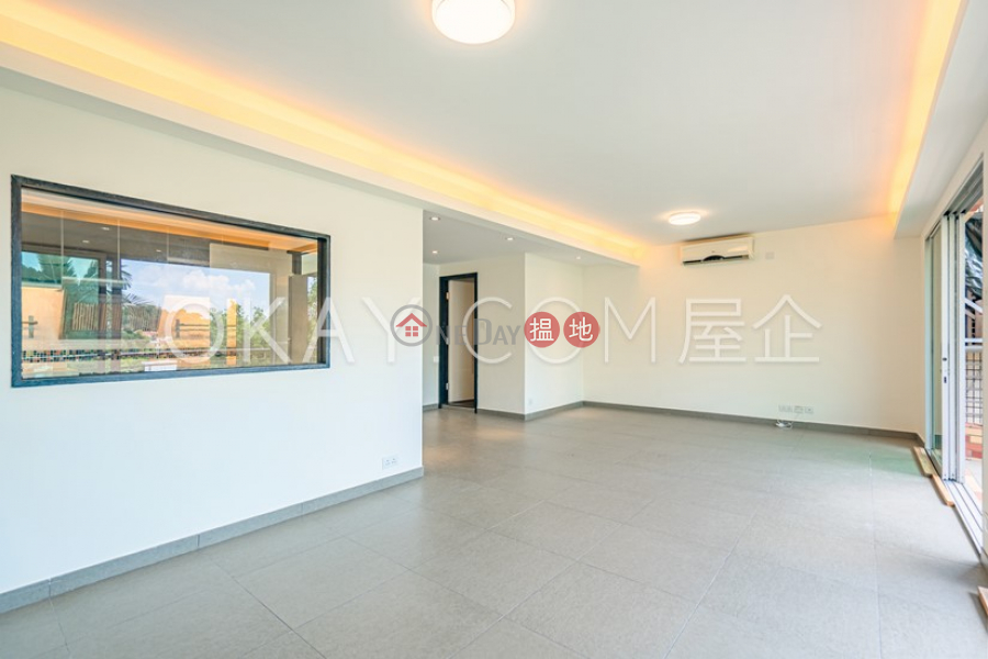 HK$ 14M | Heng Mei Deng Village | Sai Kung | Luxurious house with rooftop, balcony | For Sale