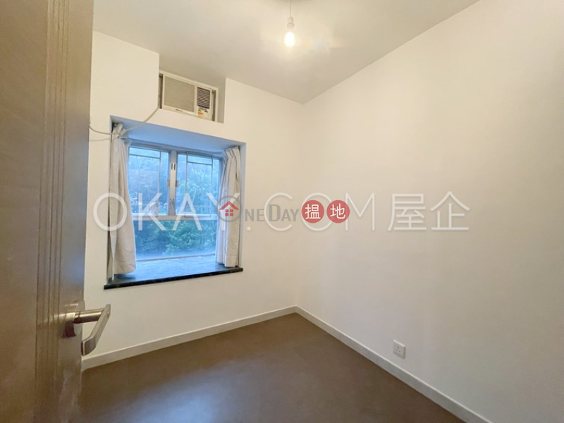 Lovely 3 bedroom in Pokfulam | For Sale, Academic Terrace Block 2 學士台第2座 Sales Listings | Western District (OKAY-S21362)