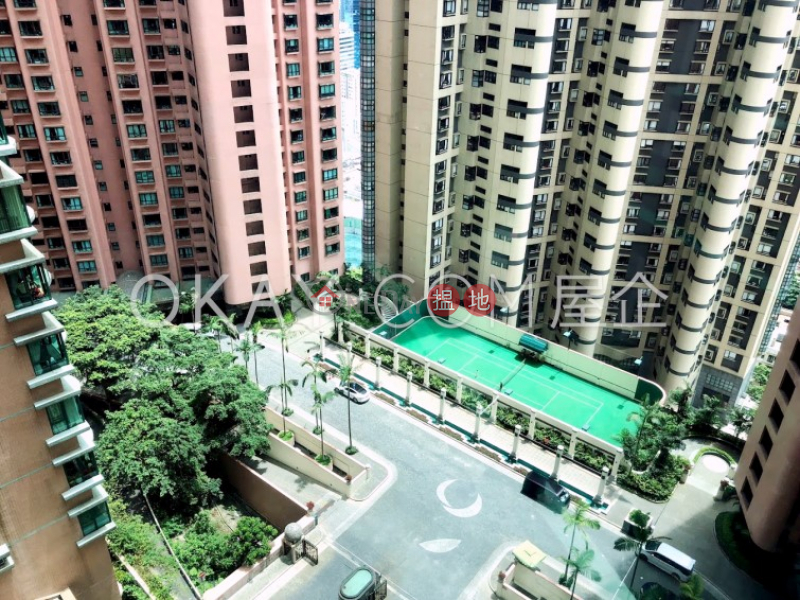 Property Search Hong Kong | OneDay | Residential, Sales Listings, Stylish 2 bedroom in Mid-levels Central | For Sale