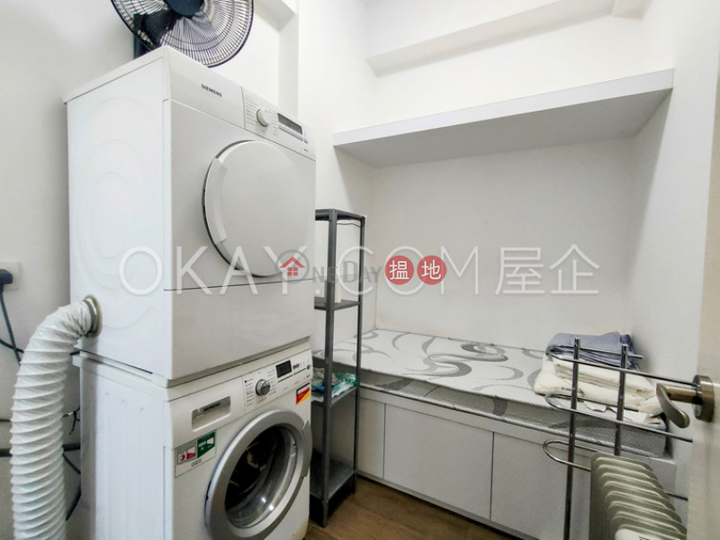 Stylish 2 bedroom with balcony & parking | Rental, 88A-88B Pok Fu Lam Road | Western District | Hong Kong Rental | HK$ 70,000/ month