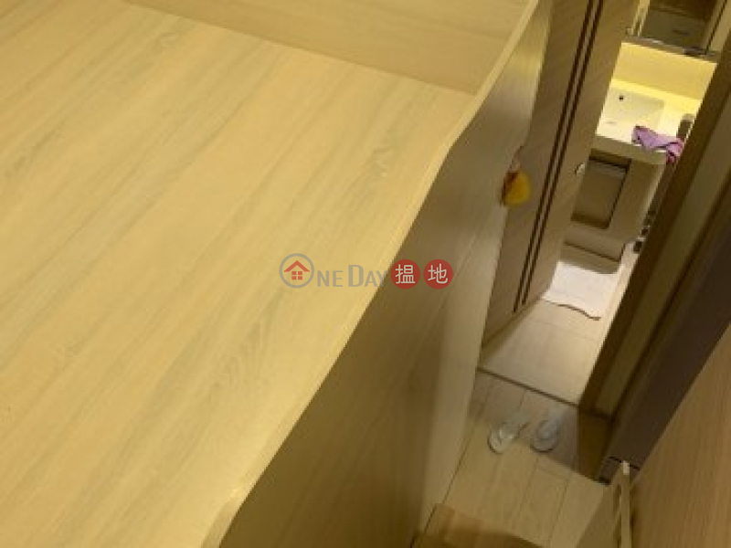 1 Bedroom 178 Hing Fong Road | Kwai Tsing District, Hong Kong Rental | HK$ 14,500/ month