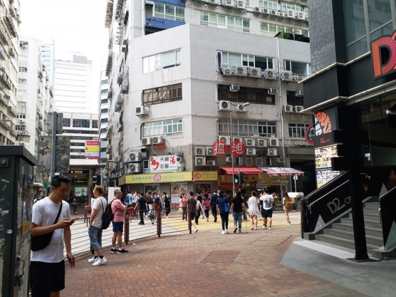 HK$ 60M, Cheung Lung Industrial Building, Cheung Sha Wan  Popular 1/F shop steps away from Exit D2, Lai Chi Kok MTR, opposite D2 Place for sale.