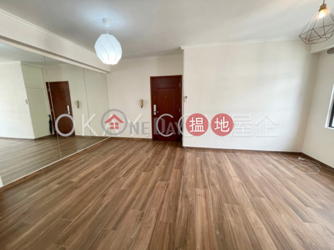 Efficient 3 bedroom with parking | For Sale | Sherwood Court 誠和閣 _0
