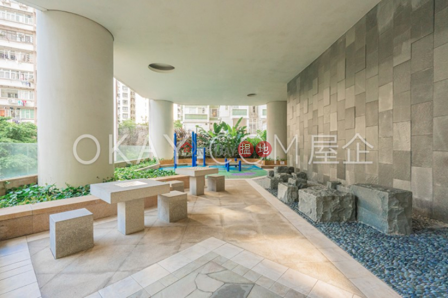 HK$ 38,000/ month | The Orchards Block 2 Eastern District | Rare 3 bedroom with balcony | Rental
