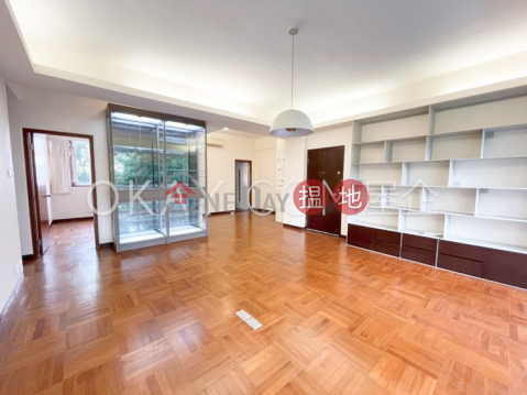 Gorgeous 3 bedroom with balcony & parking | Rental | 2-6A Wilson Road 衛信道 2-6A 號 _0
