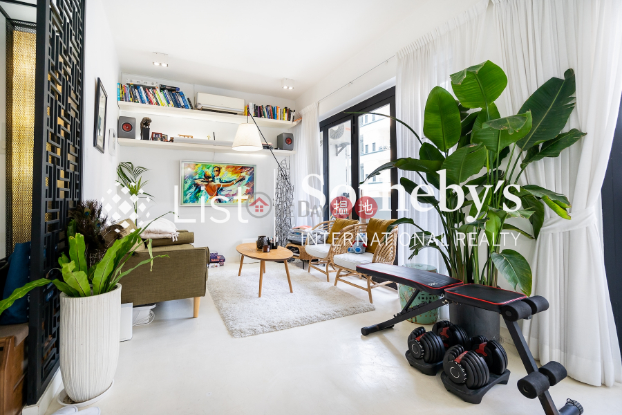 HK$ 30,000/ month 62 Staunton Street | Central District Property for Rent at 62 Staunton Street with 1 Bedroom