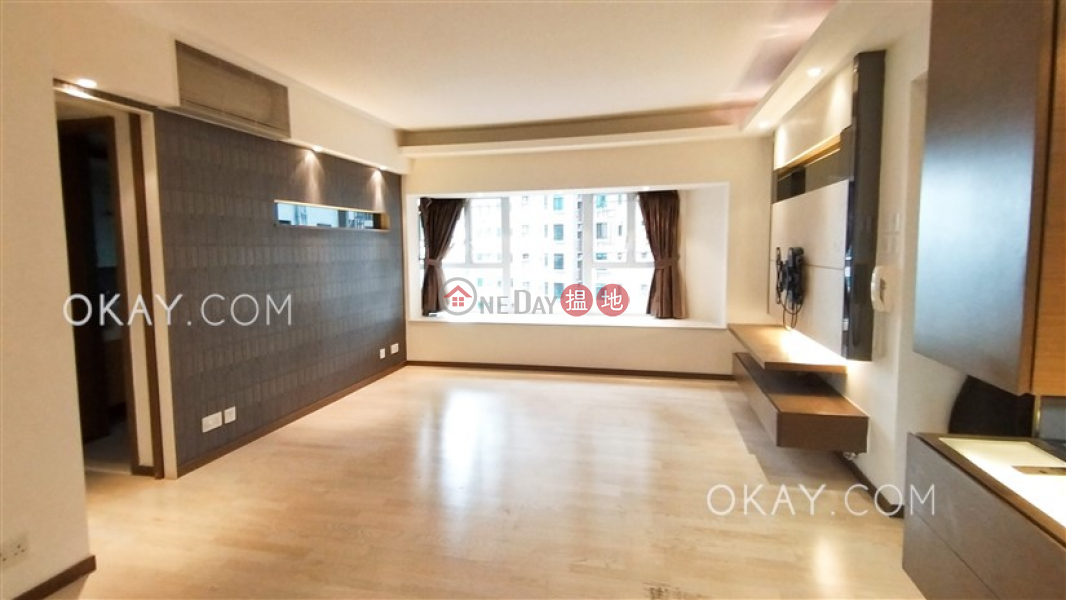 Gorgeous 2 bedroom with parking | For Sale | Flourish Court 殷榮閣 Sales Listings