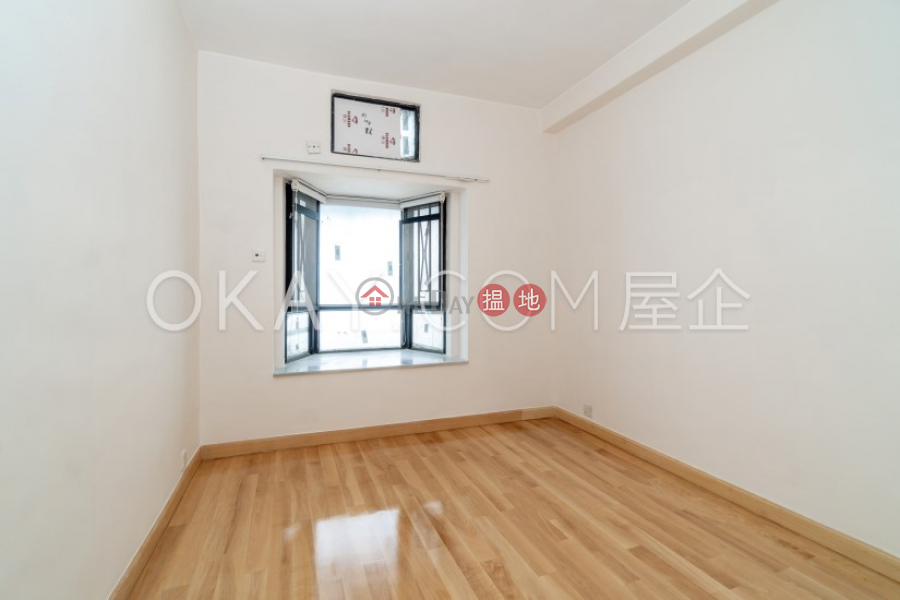 HK$ 50,000/ month Beverly Hill Wan Chai District Elegant 3 bedroom on high floor with balcony & parking | Rental