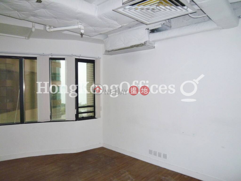 Office Unit for Rent at Shun Kwong Commercial Building | Shun Kwong Commercial Building 信光商業大廈 Rental Listings