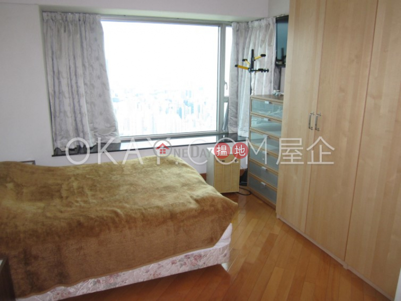 HK$ 32M, Sorrento Phase 2 Block 2 Yau Tsim Mong, Unique 3 bedroom on high floor with sea views & balcony | For Sale