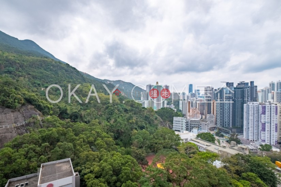 Popular 2 bedroom with balcony | For Sale | Island Garden Tower 2 香島2座 Sales Listings