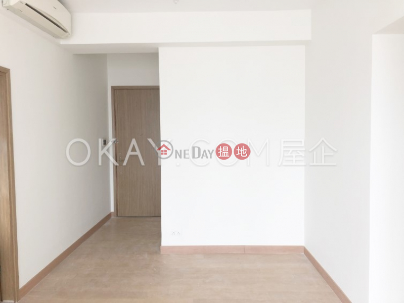 Luxurious 3 bedroom with balcony | Rental | One Wan Chai 壹環 Rental Listings