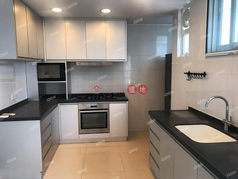 Property Search Hong Kong | OneDay | Residential Rental Listings, Sea Breeze Villa | 3 bedroom High Floor Flat for Rent