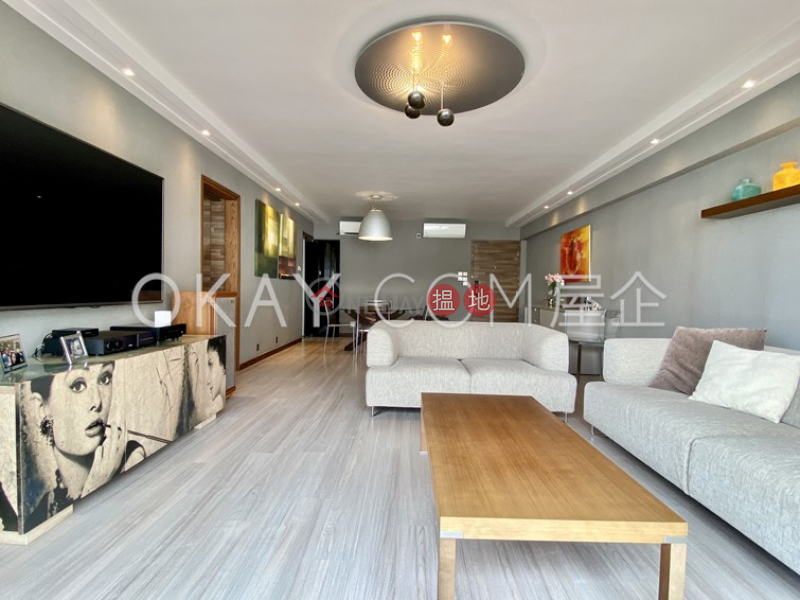 Tasteful 3 bedroom with balcony & parking | For Sale 43 Stanley Village Road | Southern District, Hong Kong | Sales HK$ 28M
