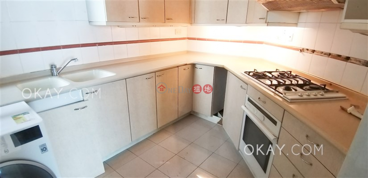 HK$ 45,000/ month Robinson Place | Western District | Unique 3 bedroom in Mid-levels West | Rental