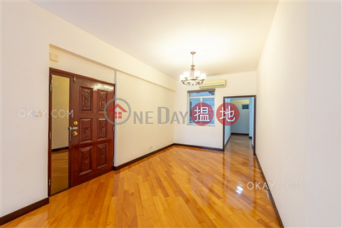 Unique 3 bedroom with balcony & parking | Rental | Catalina Mansions 嘉年大廈 _0