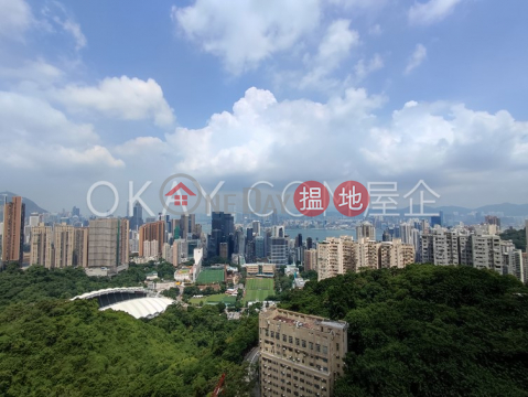 Unique 3 bedroom with balcony & parking | Rental | Aurora - Quarters 銀霞閣 _0