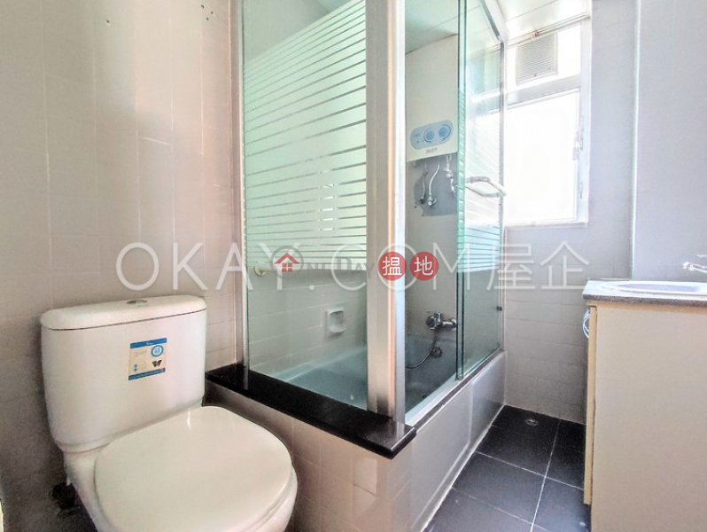 HK$ 63,000/ month | Alpine Court Western District | Efficient 3 bedroom with balcony & parking | Rental