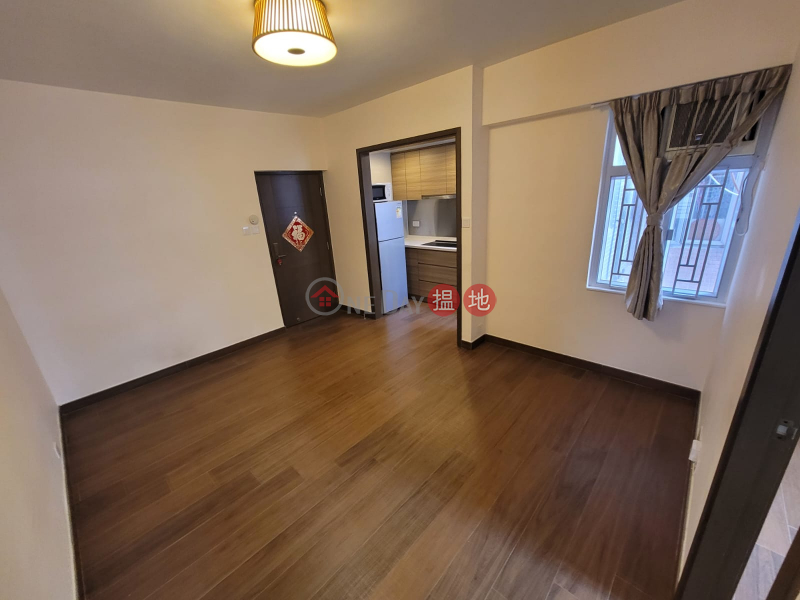 2 Bedrooms, near subway, Chong Yip Centre Block A 創業中心 A 座 Sales Listings | Western District (SKCYC05022023)