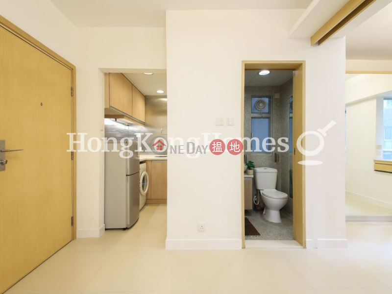 HK$ 5.5M | Windsor Court | Western District 1 Bed Unit at Windsor Court | For Sale