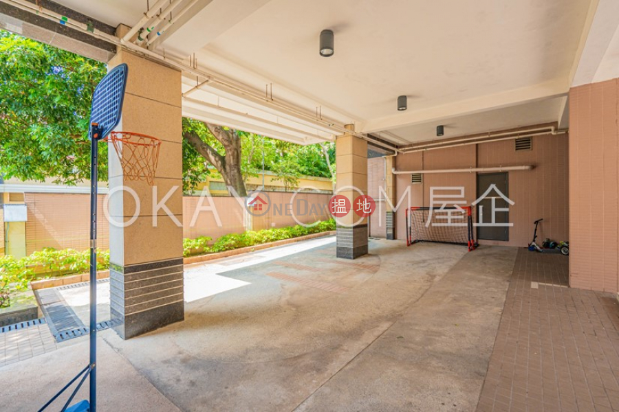 Property Search Hong Kong | OneDay | Residential Rental Listings Luxurious 3 bedroom with balcony & parking | Rental