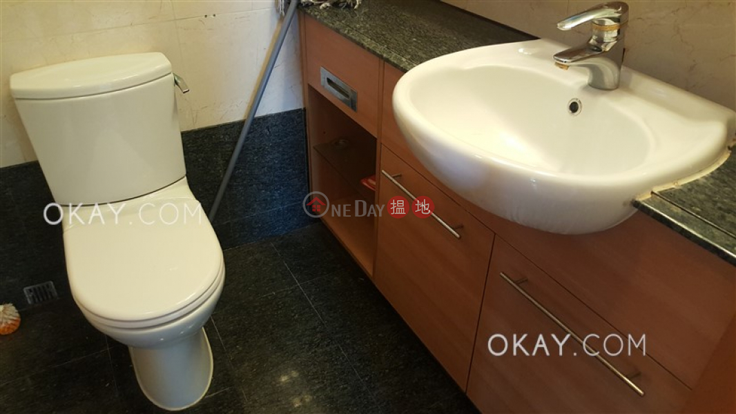 Charming 2 bedroom on high floor with harbour views | For Sale | Sham Wan Towers Block 2 深灣軒2座 Sales Listings
